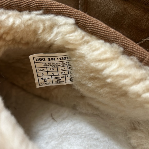 Ugg suede kids micro boots, used, size 5 - Picture 2 of 4